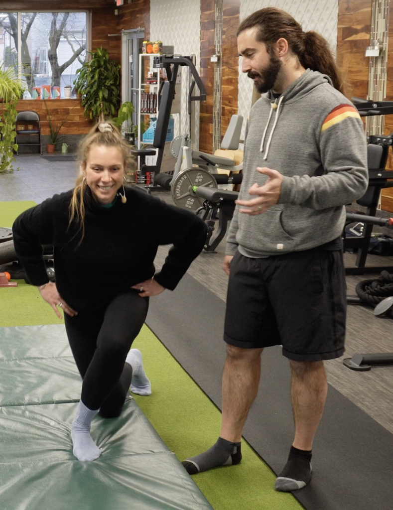 Curtsey Lunges for ski mobility and strength